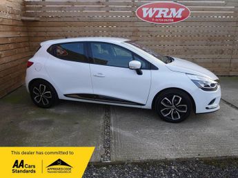 Renault Clio 0.9 TCe Play Euro 6 (s/s) 5dr