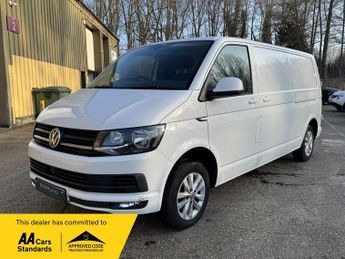 Volkswagen Transporter 2.0 TDI T30 BlueMotion Tech Highline FWD LWB Euro 6 (s/s) 5dr