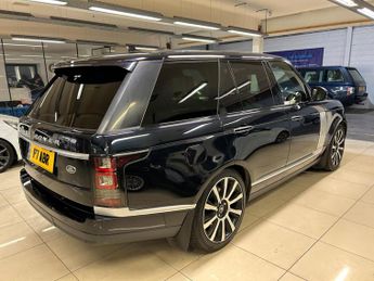 Land Rover Range Rover 4.4 SD V8 Autobiography Auto 4WD Euro 6 (s/s) 5dr