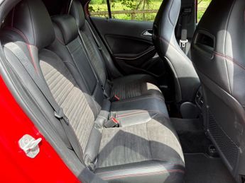 Mercedes-Benz GLA 2.0 GLA250 AMG Line (Premium Plus) 7G-DCT 4MATIC Euro 6 (s/s) 5d