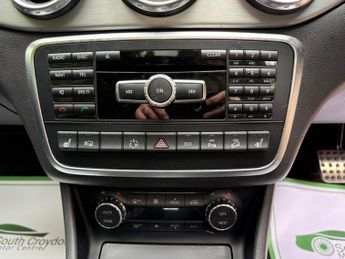 Mercedes-Benz GLA 2.0 GLA250 AMG Line (Premium Plus) 7G-DCT 4MATIC Euro 6 (s/s) 5d