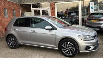 Volkswagen Golf 1.0 TSI Match DSG Euro 6 (s/s) 5dr