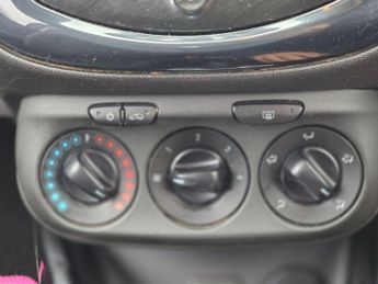 Vauxhall Corsa 1.4i SE Auto Euro 6 3dr