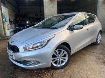 Kia Ceed 1.6 CRDi 2 Auto Euro 5 5dr