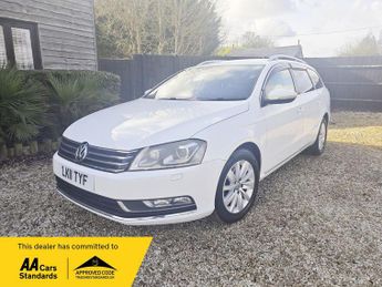 Volkswagen Passat 1.4 TSI BlueMotion Tech SE DSG Euro 5 (s/s) 5dr