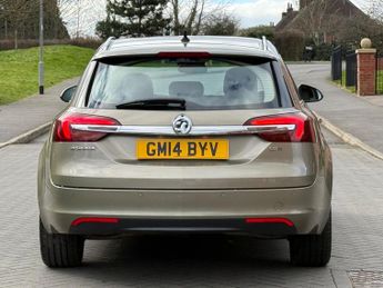 Vauxhall Insignia 2.0 CDTi Elite Nav Sports Tourer Auto Euro 5 5dr