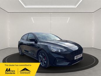 Ford Focus 1.0T EcoBoost ST-Line Euro 6 (s/s) 5dr