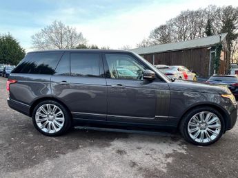 Land Rover Range Rover 4.4 SD V8 Autobiography Auto 4WD Euro 6 (s/s) 5dr