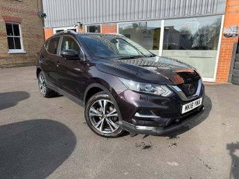 Nissan Qashqai 1.2 DIG-T N-Connecta Euro 6 (s/s) 5dr