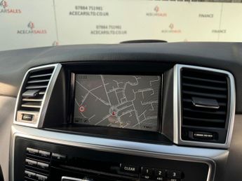 Mercedes-Benz M Class 3.0 ML350 V6 BlueTEC Sport G-Tronic 4WD Euro 6 (s/s) 5dr