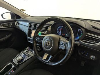 MG MG5 52.5kWh Excite Auto 5dr