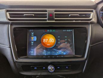 MG MG5 52.5kWh Excite Auto 5dr