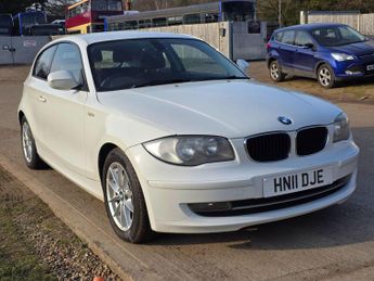 BMW 118 2.0 118d SE Euro 5 (s/s) 3dr