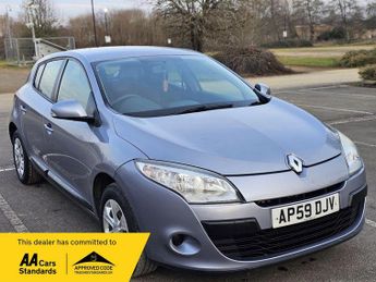 Renault Megane 1.6 16V Expression Euro 5 5dr