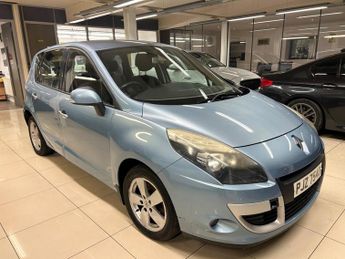 Renault Scenic 1.6 VVT Dynamique Euro 5 5dr