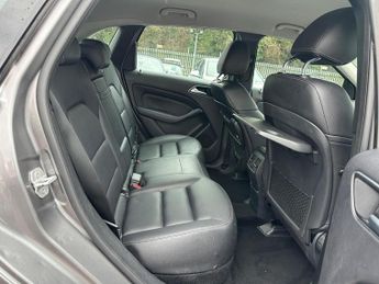 Mercedes-Benz B Class B250e Sport Auto 5dr