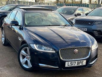 Jaguar XF 2.0d Portfolio Auto Euro 6 (s/s) 4dr