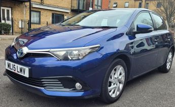 Toyota Auris 1.8 VVT-h Business Edition CVT Euro 6 (s/s) 5dr