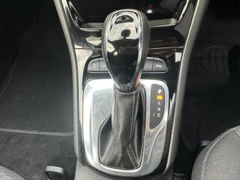 Vauxhall Astra 1.4i Turbo SRi Nav Sports Tourer Auto Euro 6 (s/s) 5dr