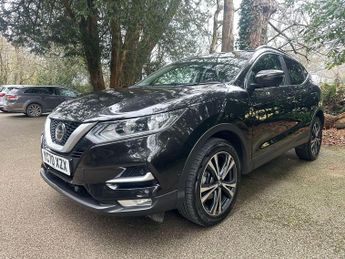 Nissan Qashqai 1.3 DIG-T N-Connecta Euro 6 (s/s) 5dr