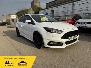 Ford Focus 2.0T EcoBoost ST-3 Euro 6 (s/s) 5dr