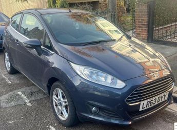 Ford Fiesta 1.0T EcoBoost Zetec Euro 5 (s/s) 3dr