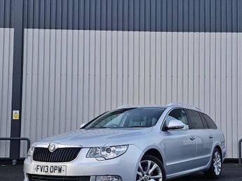 Skoda Superb 2.0 TDI SE Plus DSG Euro 5 5dr