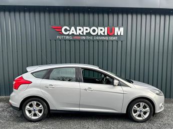 Ford Focus 1.0T EcoBoost Zetec Euro 5 (s/s) 5dr