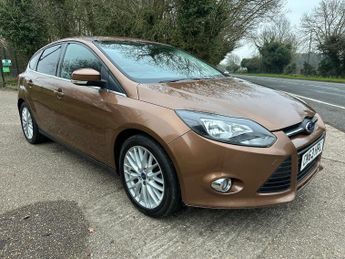 Ford Focus 1.0T EcoBoost Zetec Euro 5 (s/s) 5dr