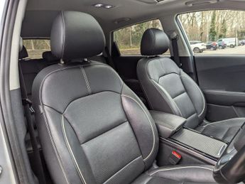 Kia Niro 64kWh 4+ Auto 5dr