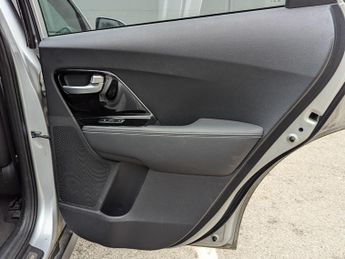 Kia Niro 64kWh 4+ Auto 5dr