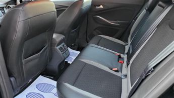 Vauxhall Grandland X 1.5 Turbo D BlueInjection Sport Nav Auto Euro 6 (s/s) 5dr