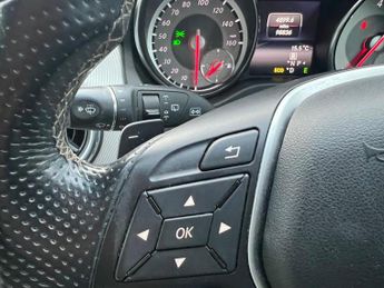 Mercedes-Benz GLA 2.1 GLA220 CDI SE 7G-DCT 4MATIC Euro 6 (s/s) 5dr