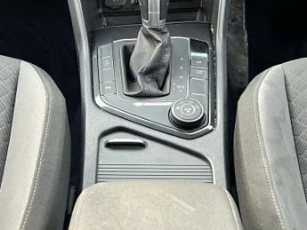 Volkswagen Tiguan 2.0 TDI SE Navigation DSG 4Motion Euro 6 (s/s) 5dr