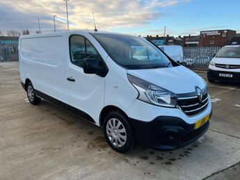 Renault Trafic 2.0 dCi ENERGY 30 Business+ LWB Standard Roof Euro 6 (s/s) 5dr