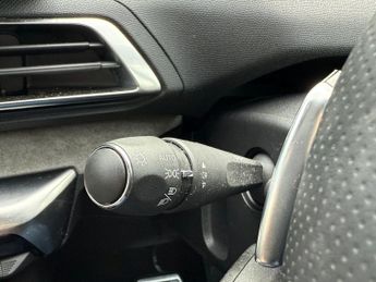 PEUGEOT 5008 BLUEHDI S/S GT