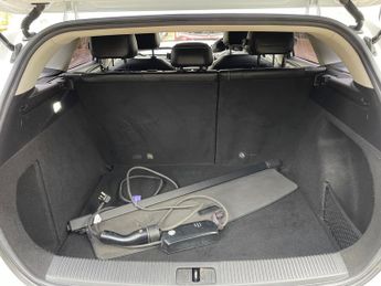 MG MG5 52.5kWh Exclusive Auto 5dr