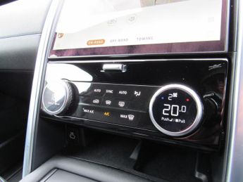 Land Rover Discovery 3.0 D300 MHEV HSE Auto 4WD Euro 6 (s/s) 5dr