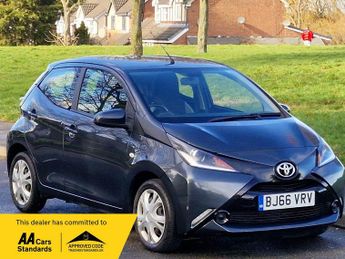 Toyota AYGO 1.0 VVT-i x-play Euro 6 5dr