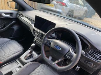 Ford Focus 1.0T EcoBoost MHEV ST-Line X DCT Euro 6 (s/s) 5dr