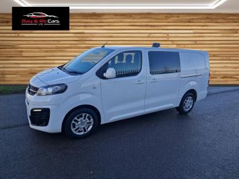 Vauxhall Vivaro 2.0 Turbo D 3100 Sportive Crew Van L2 H1 Euro 6 (s/s) 5dr