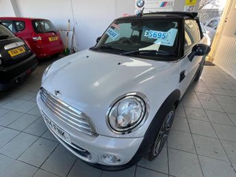 MINI Convertible 1.6 Cooper D Euro 5 (s/s) 2dr