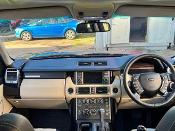 Land Rover Range Rover 3.6 TD V8 Vogue Auto 4WD Euro 4 5dr