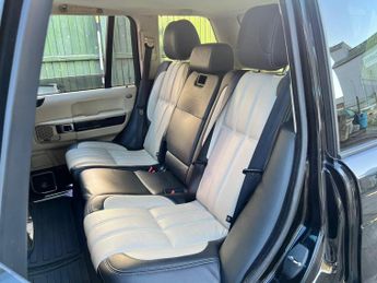 Land Rover Range Rover 3.6 TD V8 Vogue Auto 4WD Euro 4 5dr