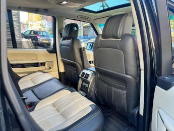 Land Rover Range Rover 3.6 TD V8 Vogue Auto 4WD Euro 4 5dr