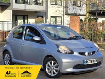 Toyota AYGO 1.0 VVT-i Platinum Euro 4 5dr