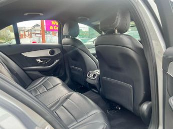 Mercedes-Benz C Class 2.1 C220 BlueTEC AMG Line G-Tronic+ Euro 6 (s/s) 4dr