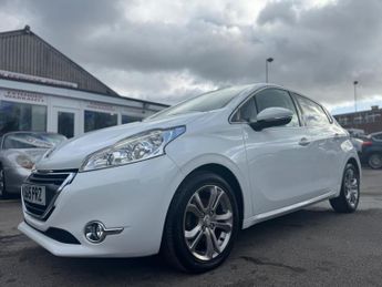 Peugeot 208 1.2 VTi PureTech Allure Euro 6 5dr