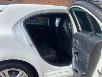 Mercedes-Benz A Class 1.6 A180 SE 7G-DCT Euro 6 (s/s) 5dr