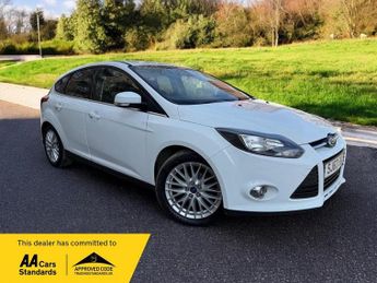 Ford Focus 1.0T EcoBoost Zetec Euro 5 (s/s) 5dr